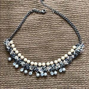 Loft necklace